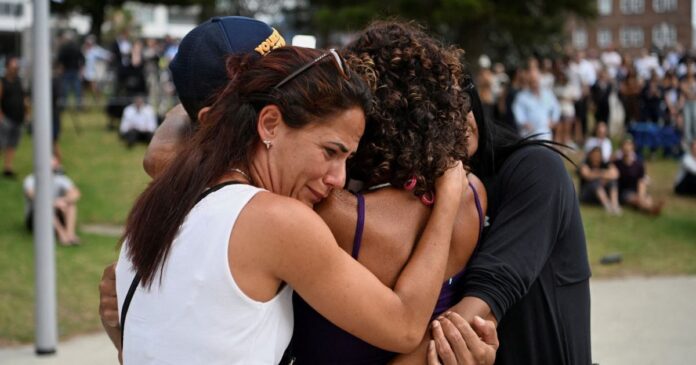 bondi beach in sydney 1200x630.jpg