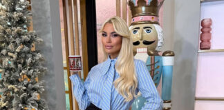 cb18aff64a3e4476afe6c4057e60506d L.jpg