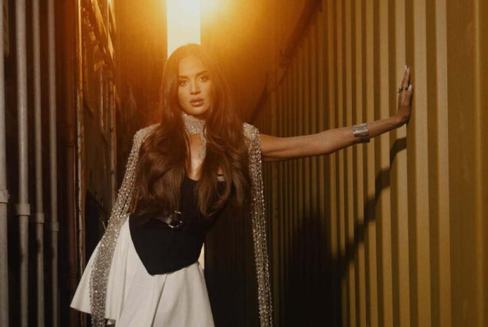 cbe20773ac380ce6c24d844310d4176c L.jpg