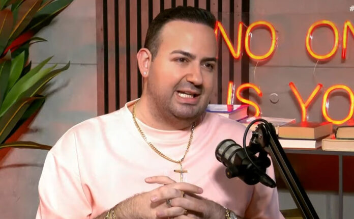 cfab4ac35c44cae6cb19cc08f6ddbcf6 L.jpg