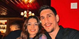 d042c7557192713b015bc1ba1d6b1376 L.jpg