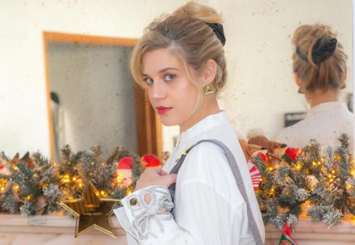 d13308b14a23ca3a371bc8c57f4d98e2 L.jpg d13308b14a23ca3a371bc8c57f4d98e2 L.jpg