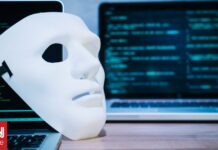 Ερευνητές ξεγέλασαν την τεχνητή νοημοσύνη με «ξόρκια» πολύ επικίνδυνα για να δημοσιοποιηθούν d1c8c15a computer mask ai hacking og.jpg