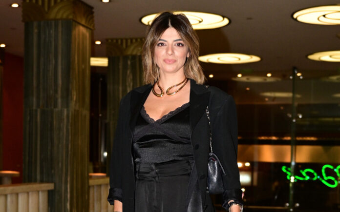 d823d82bab58d7941f77a27625158547 L.jpg d823d82bab58d7941f77a27625158547 L.jpg