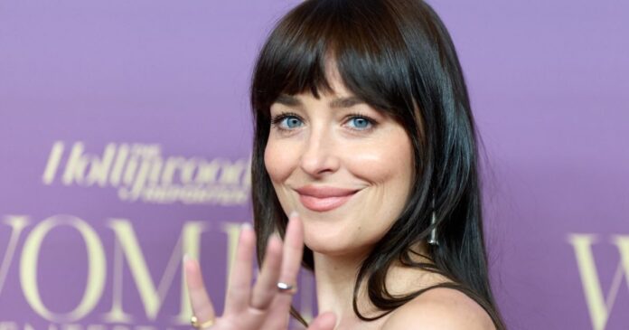 dakota johnson 1200x630.jpg