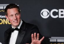 Ντέιβιντ Έλισον: Ο CEO της Paramount και λάτρης του Top Gun που απειλεί να «θάψει» το deal Netflix – Warner Bros david ellison1 1200x630.jpg