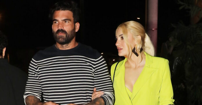 dimitris alexandroy ioana toyni ndp 1200x630.jpg dimitris alexandroy ioana toyni ndp 1200x630.jpg