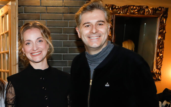 e163a74c259e029a6405e96020cd7c2a L.jpg