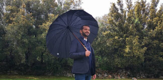 e2b2678cef61a537d095733f1e19b9d1 L.jpg