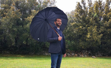 e2b2678cef61a537d095733f1e19b9d1 L.jpg