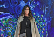 e9e71d1386595513b63c50f79252effb L.jpg