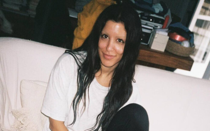 ea00ae0ccddf90cbe5e6c621d1a79575 L.jpg ea00ae0ccddf90cbe5e6c621d1a79575 L.jpg