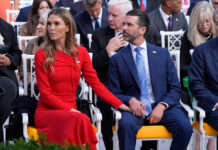 Donald Trump Jr.: Αρραβωνιάστηκε ο πρώην της Κίμπερλι Γκίλφοϊλ και ο Κώστας Τσουρός στάθηκε σε κάτι που έβγαζε μάτι ec9009de65fe23e946ad06b2dc5c407c L.jpg