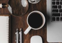 eleutheroi epaggelmaties 1 1.jpg