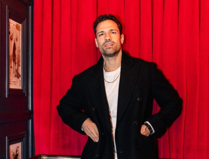 f08f9a8fe1d60b08827c1ae1c2bd2ce5 L.jpg f08f9a8fe1d60b08827c1ae1c2bd2ce5 L.jpg