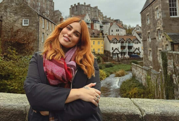 f1f9ff279edaff16455e222c6ed327d6 L.jpg