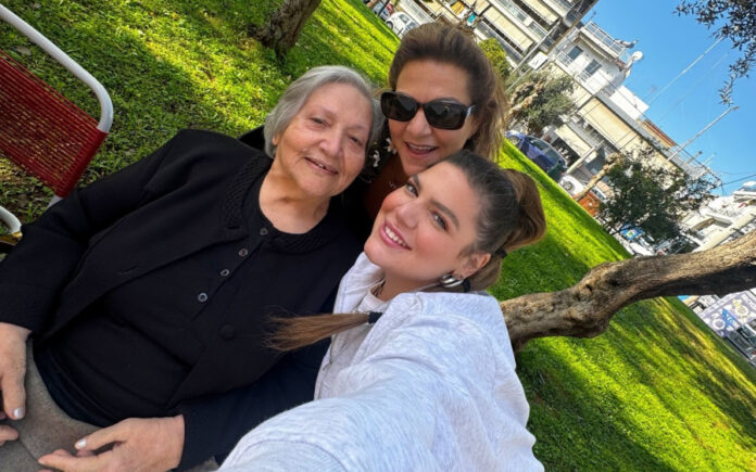 f60b4ea605fa89f78196fd2e5770c783 L.jpg