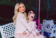 Η Paris Hilton γιόρτασε τα 2α γενέθλια της κόρης της με κουταβάκια και γυαλιά καρδούλες. Το πιο ροζ πάρτι ever! f7e9eb9eb77681f6ec709e2cf0baffd6 L.jpg