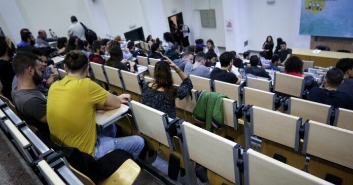 foitites amfitheatro eurok 1200x630.jpg