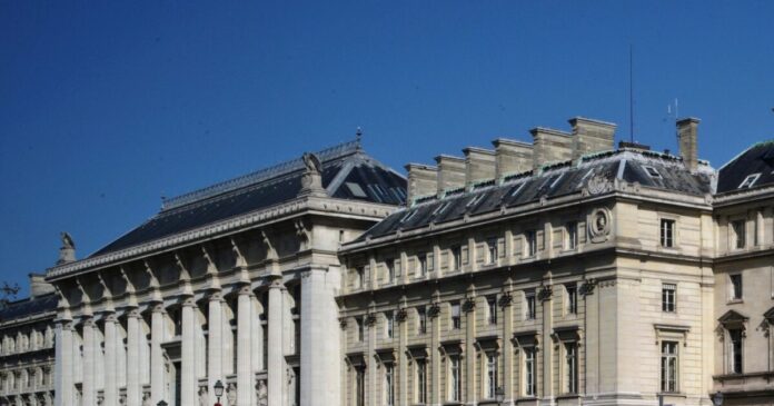 france palais de justice 1200x630.jpg