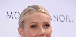 gwyneth paltrow 1 800x1024.jpg