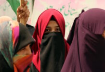 Η Αυστρία απαγορεύει με νόμο την ισλαμική μαντίλα στα σχολεία για κορίτσια κάτω των 14 ετών hijab epa 1200x630.jpg