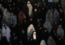 Ιράν: Νεαρή γυναίκα καταδικασμένη σε θάνατο για τη δολοφονία του βίαιου συζύγου της γλιτώνει την εκτέλεση – Είχε εξαναγκαστεί σε γάμο στα 12 της iran reuters 1200x630.jpg