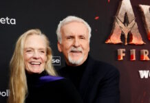 Ο Τζέιμς Κάμερον έγινε ο 5ος δισεκατομμυριούχος σκηνοθέτης λίγο πριν την πρεμιέρα της ταινίας του «Avatar: Fire and Ash» james cameron 1200x630.jpg