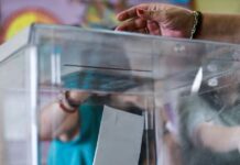 Δημοσκόπηση Interview: Στο 30,8% η ΝΔ, πάνω από 17% η διαφορά με το ΠΑΣΟΚ – Στο πλευρό των αγροτών το 76% των ερωτηθέντων kalpes ekloges 1200x630.jpg