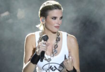 Η Κατερίνα Λιόλιου στηρίζει τους αγρότες: Πήγε στα μπλόκα και τους τραγούδησε katerina liolioy ndp 1200x630.jpg