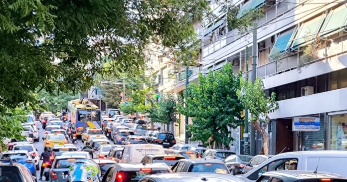 kinisi mpotiliarisma eurok 1200x630.jpg