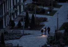 Κίεβο: Χωρίς ηλεκτρικό ρεύμα έμειναν οι μισοί κάτοικοι της ουκρανικής πρωτεύουσας λόγω ρωσικών επιθέσεων kyiv electricity reuters 1 1200x630.jpg