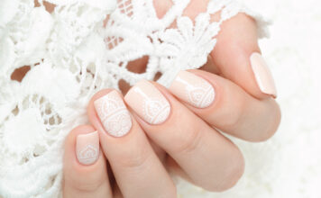lace nails.jpg