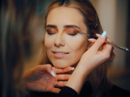 Γιορτινά μακιγιάζ: 4 έξυπνα tips από μια διάσημη makeup artist makeup looks 1 1024x683.jpg