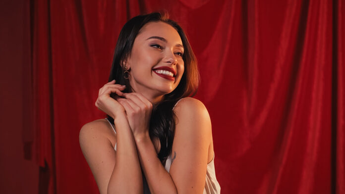 makeup looks 1024x576.jpg