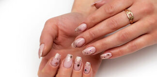 manikiour 1024x683.jpg