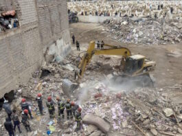 Μαρόκο: Δύο κτίρια κατέρρευσαν στην πόλη Φεζ – Εικόνες καταστροφής με δεκάδες νεκρούς και τραυματίες morocco buildings reuters 4 1200x630.jpg