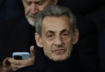 Νικολά Σαρκοζί: Στη δημοσιότητα αποσπάσματα από το νέο του βιβλίο – «Προσευχήθηκα για να έχω τη δύναμη να σηκώσω τον σταυρό της αδικίας» nikola sarkozi 1200x630.jpg