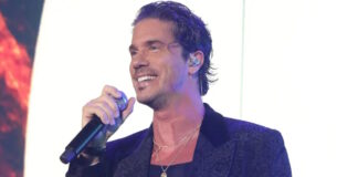 nikos oikonomopoulos1 ndp 1200x630.jpg