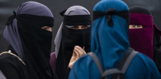niqab ap 1200x630.jpg