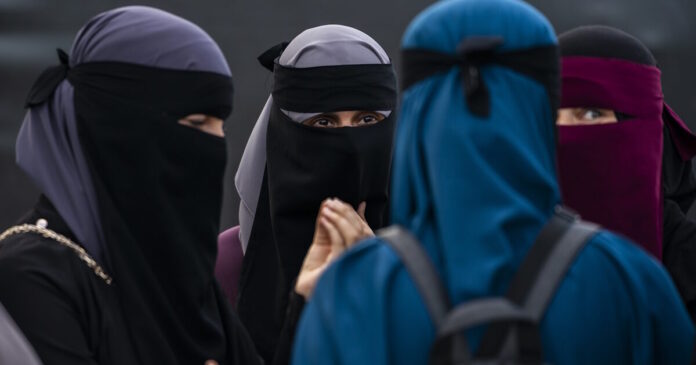 niqab ap 1200x630.jpg niqab ap 1200x630.jpg