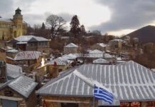 Στα λευκά η χώρα: Οι πρώτες εικόνες από τα χιονισμένα τοπία σε Εύβοια, Φλώρινα και Χελμό nymfaio 1 1200x630.jpg