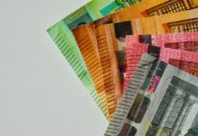 Λονδίνο και Βρυξέλλες: Αυτά είναι τα μηνύματα που στέλνονται για την ελληνική οικονομία oikonomia 1.jpg