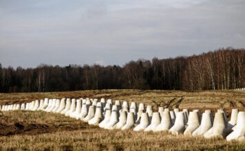 poland defence mines reuters 1200x630.jpg