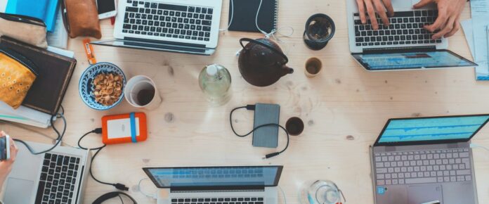 proslipseis 1 5.jpg proslipseis 1 5.jpg