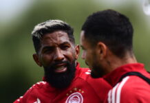 Ροντινέι σε Καμπελά: «Είσαι κομμάτι της οικογένειας του Ολυμπιακού, μέγιστος σεβασμός για σένα» rodinei 2 1200x630.jpg