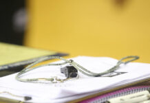 Η ΕΟΚ παρέπεμψε στις αρχές καταγγελία διαιτητή της Basket League για μήνυμα προέδρου ΚΑΕ sfirixtra 1200x630.jpg