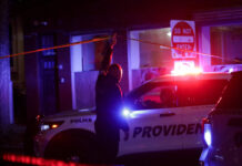 ΗΠΑ: Δύο νεκροί και πολλοί τραυματίες από πυροβολισμούς στο Πανεπιστήμιο Brown – Το βίντεο που εξετάζουν οι αρχές shooting university reuters 1200x630.jpg