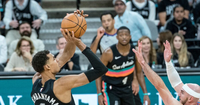 spurs guenmpaniama ap 1200x630.jpg