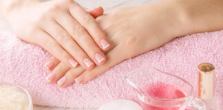 straight french manicure 1024x644.jpg